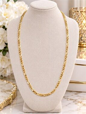 Italian 750 Gold Tone Figaro Chain Necklace – Marked 750 Italy